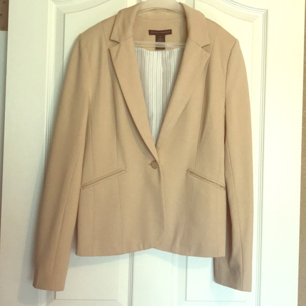 Grace elements khaki neutral stretchy blazer.